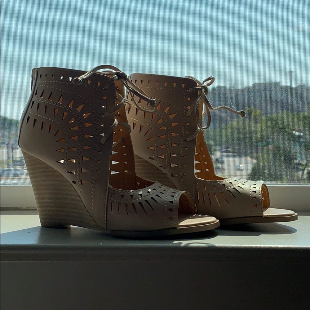 Vici Wedges